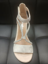 Load image into Gallery viewer, Rieker 65654-40 Sandal SS25 248
