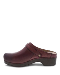 Dansko - 9421257800 - Berry Milled Burnished Mule