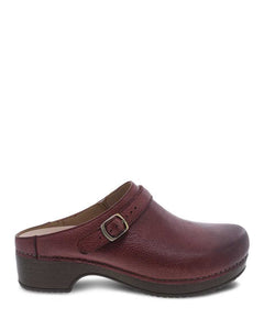 Dansko - 9421257800 - Berry Milled Burnished Mule