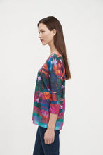 Load image into Gallery viewer, FDJ - 1663451 - Printed Scoop Neck 3/4 Sleeve Top
