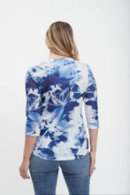 Load image into Gallery viewer, FDJ - 1922451 - 3/4 Sleeve V-Neck Top
