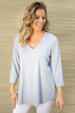 Load image into Gallery viewer, Pure - V-neck 3/4-sleeve Shirt - 210-4570
