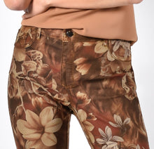 Load image into Gallery viewer, Frank Lyman - 213122U - Reversible Jeans
