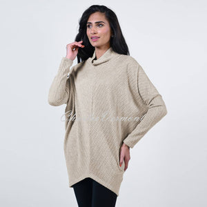 Frank Lyman 223524 Knit Tunic