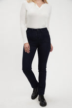 Load image into Gallery viewer, FDJ - 6739902 - Suzanne Straight Leg
