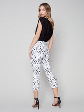 Load image into Gallery viewer, Charlie B - Printed Pull-On Capri Pant - C5259RR
