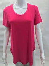 Load image into Gallery viewer, Tee Style 183220J - Elegant Steps

