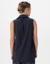 Load image into Gallery viewer, Renuar - Woven Blouse - R5040
