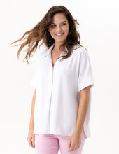 Load image into Gallery viewer, Renuar - Woven Blouse - R5042
