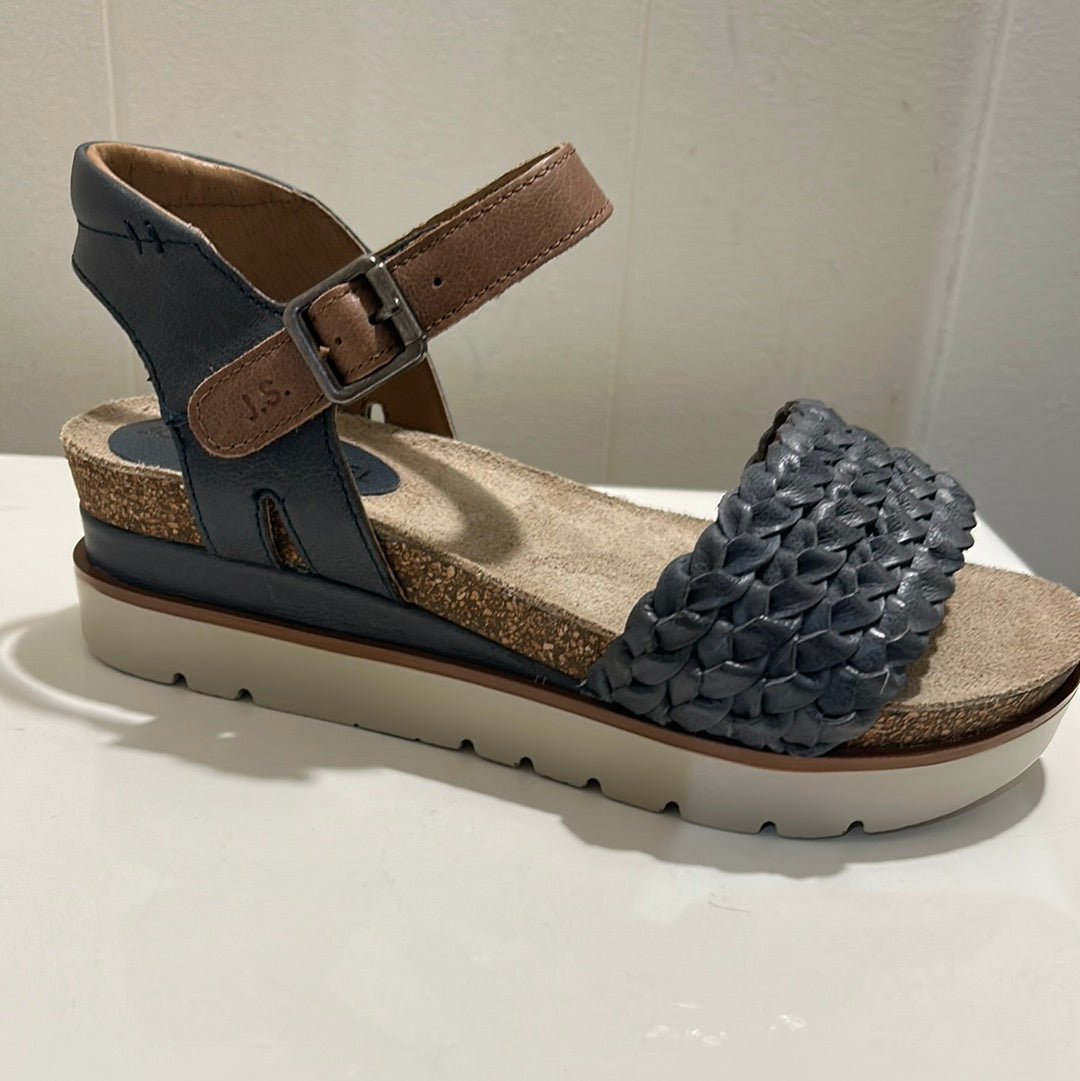 Josef seibel hotsell lucia sandals